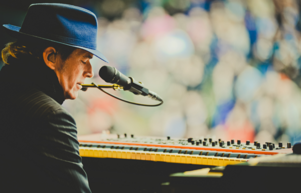 Benmont Tench (credit, Andy Tennille)
